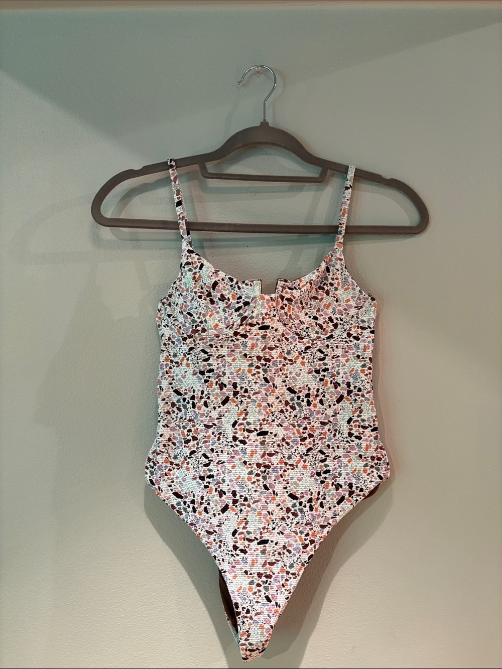 B Swim Women Jetty One Piece Swimwear Mosaic print Size Small Retails $160